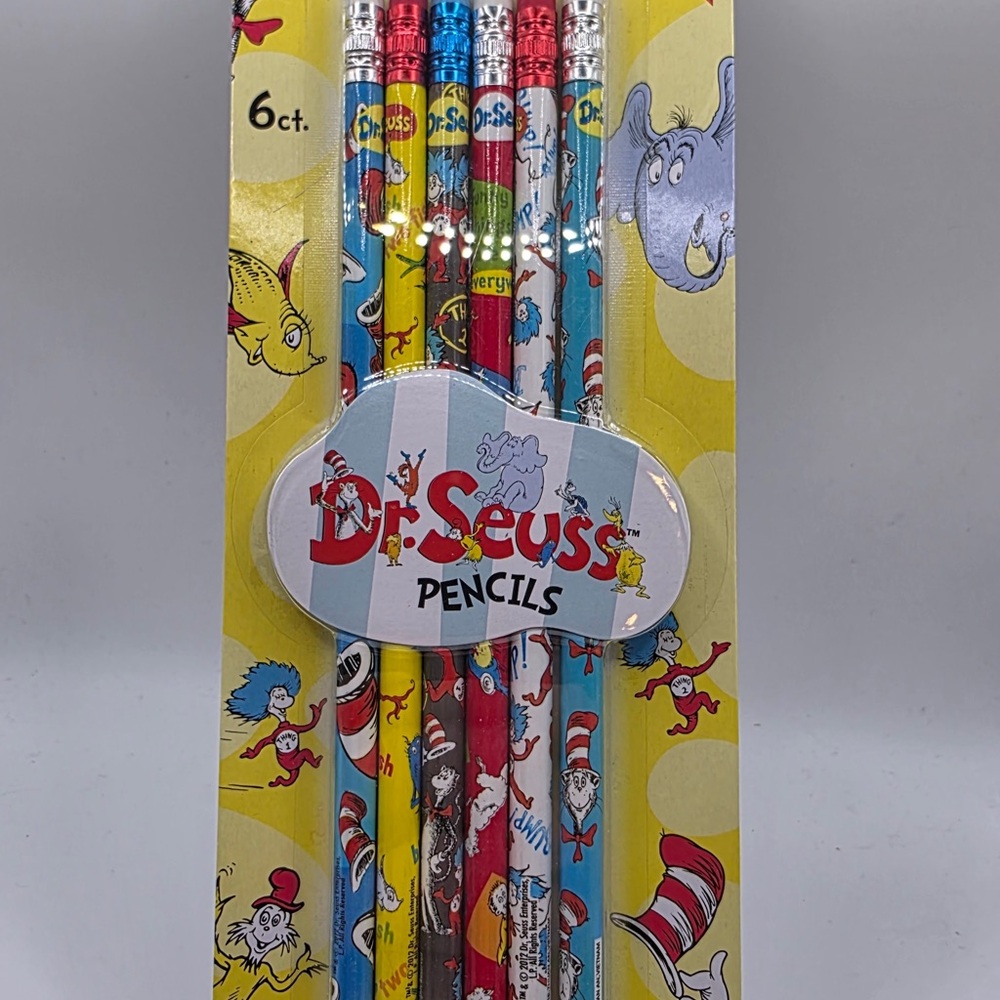 Dr. Seuss Black and White Pencil Set
